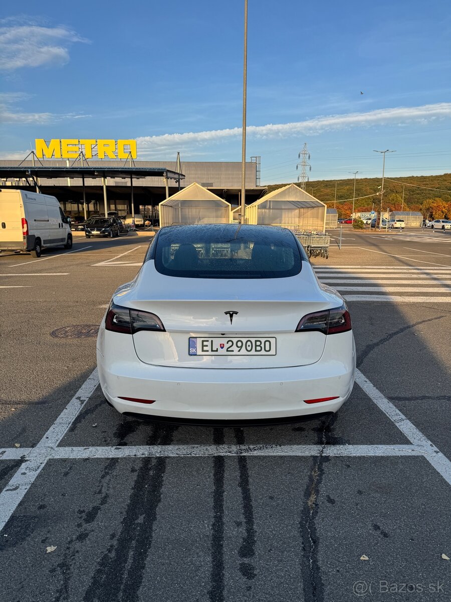 Tesla model 3 long range - 4