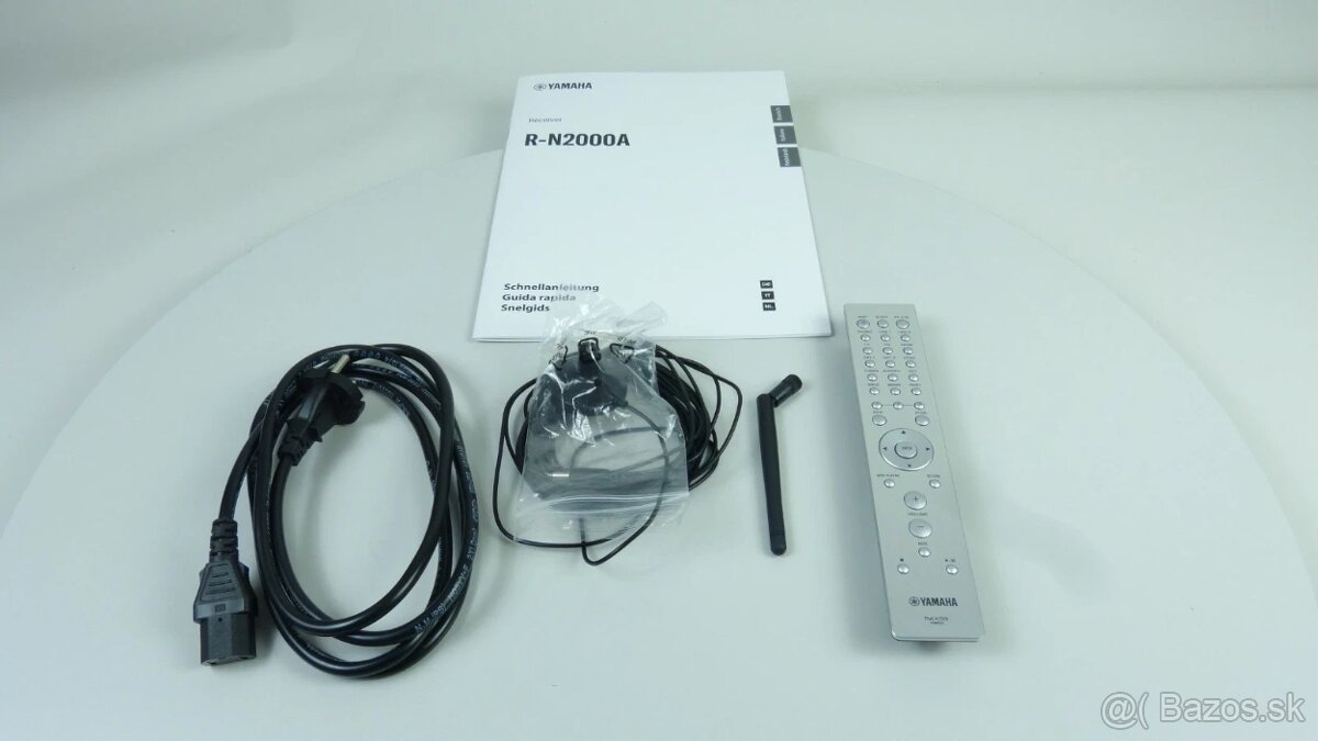 Yamaha R-N2000A - 4