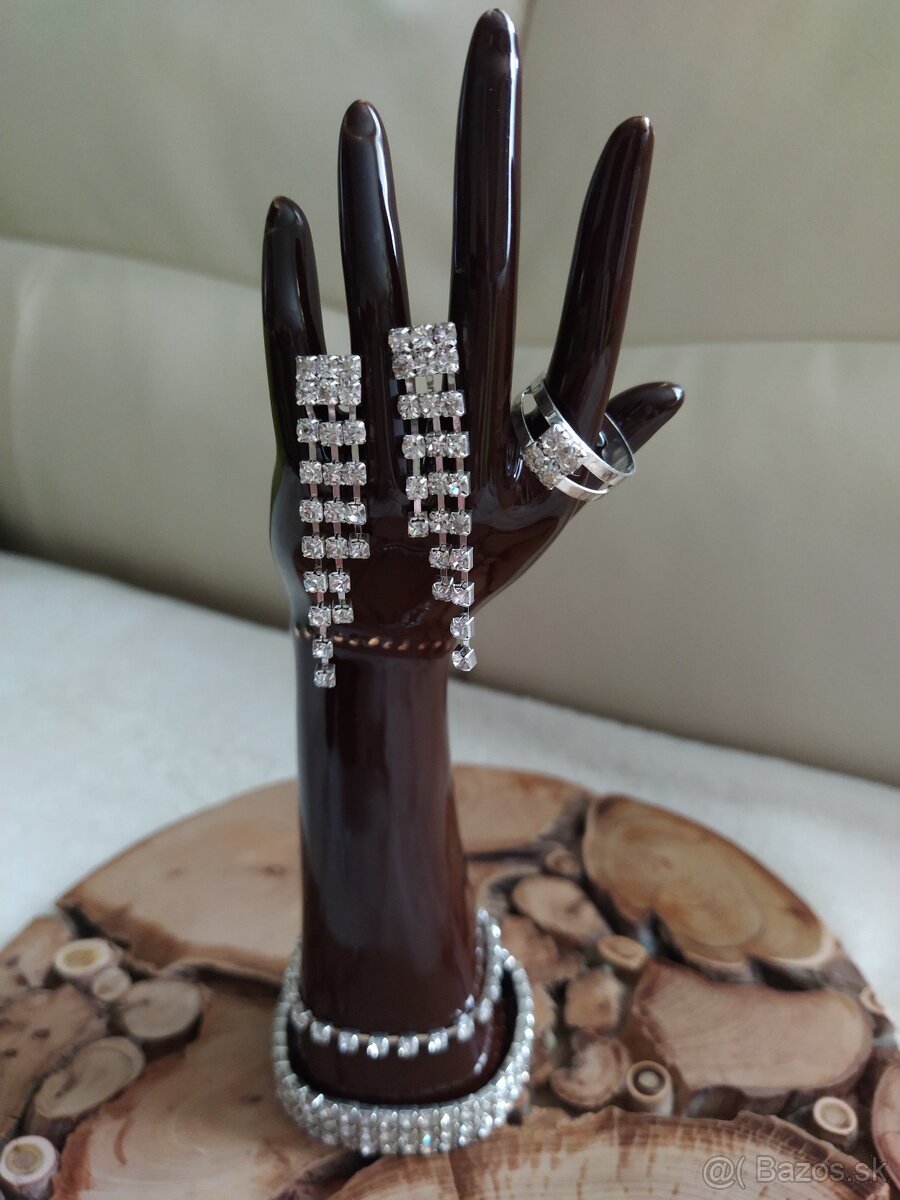 NOVÝ set bižutérie + krabička a brošňa (osobný odber) - 4