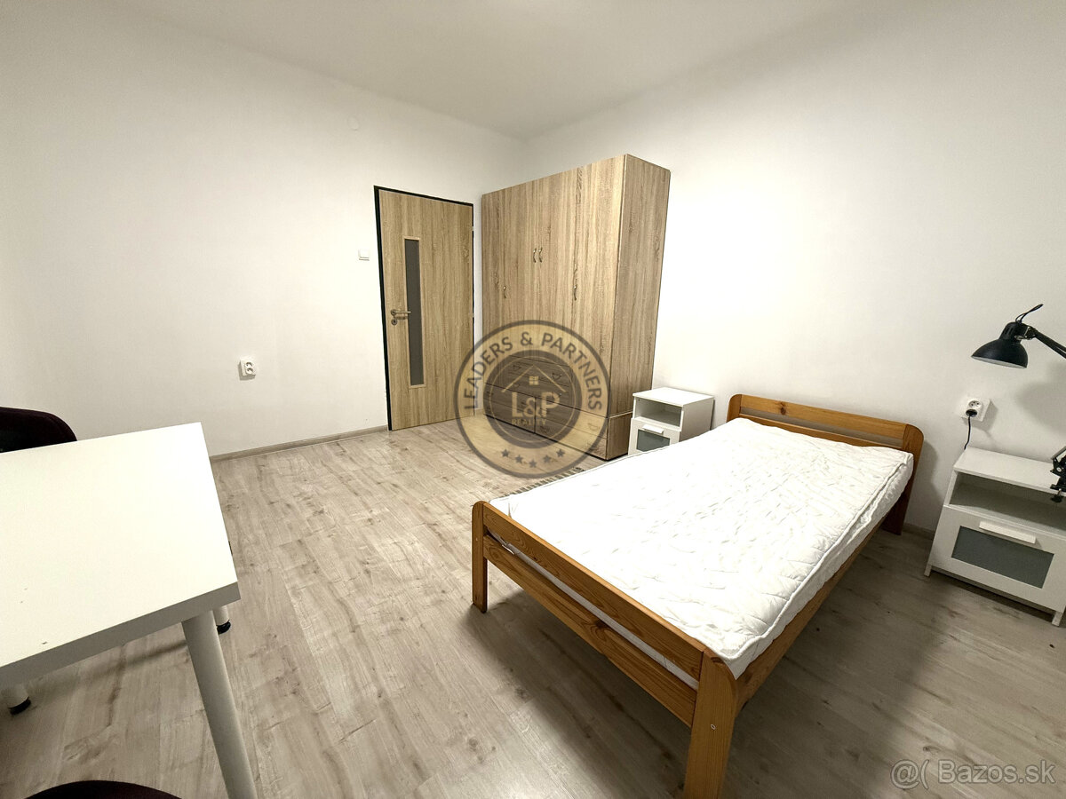 Na predaj 2-izbový byt s balkónom v Trnave na Špačinskej ul. - 4