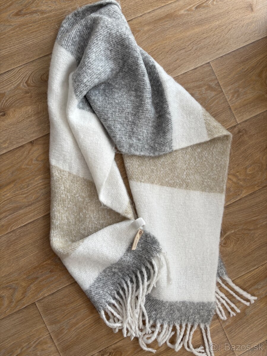 Dámsky šál Cropp - 4