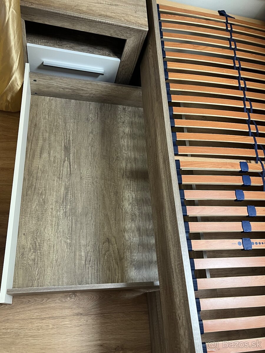 Manželská posteľ - 4