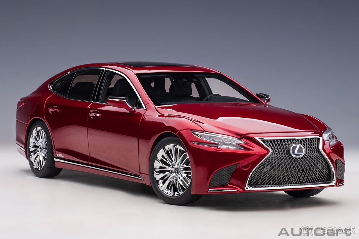 LEXUS LS500h 2018 – 1:18 AUTOart - 4