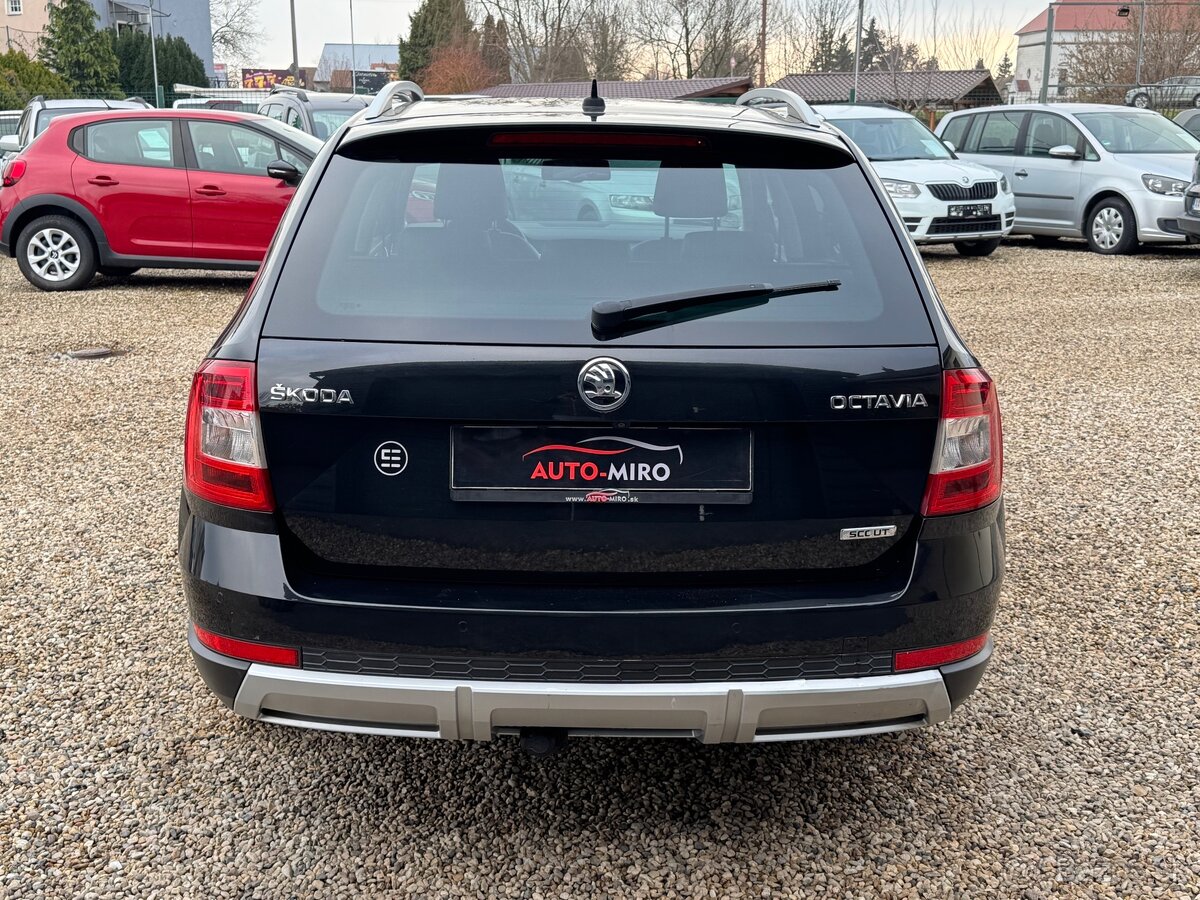 Škoda Octavia Combi SCOUT2.0 TDI DSG 4x4 - 4