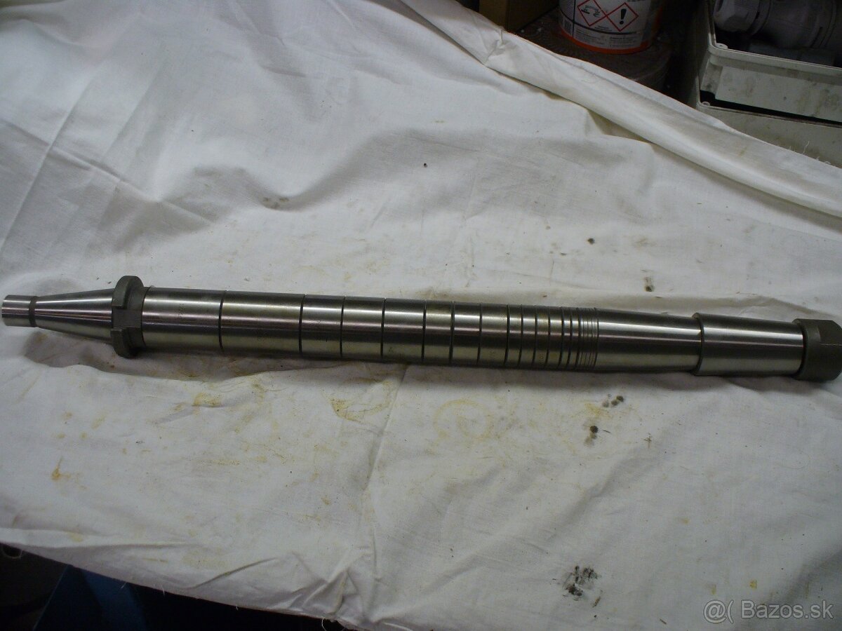 Predám trň na frezu ISO40 - 4