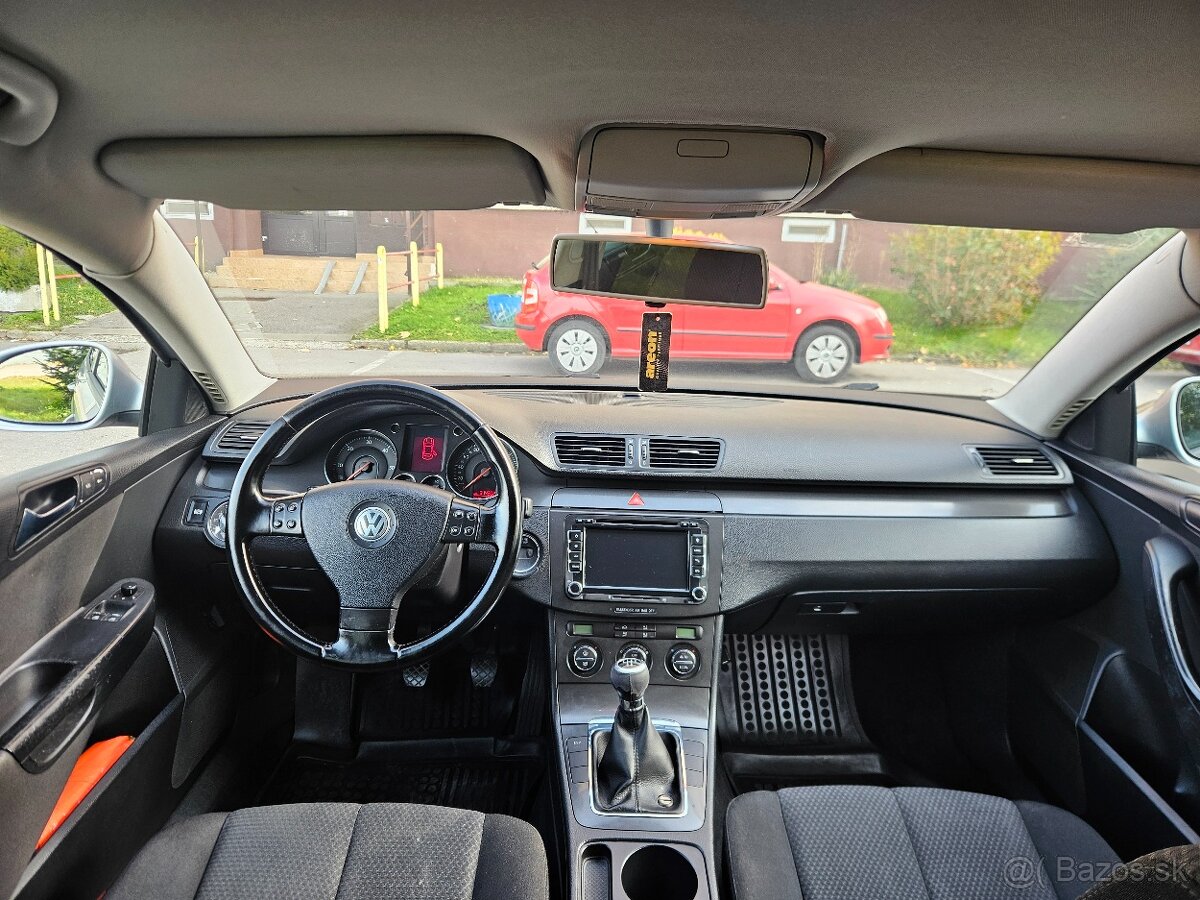 Pasat B6 1.9 77kw r. 2005 - 4