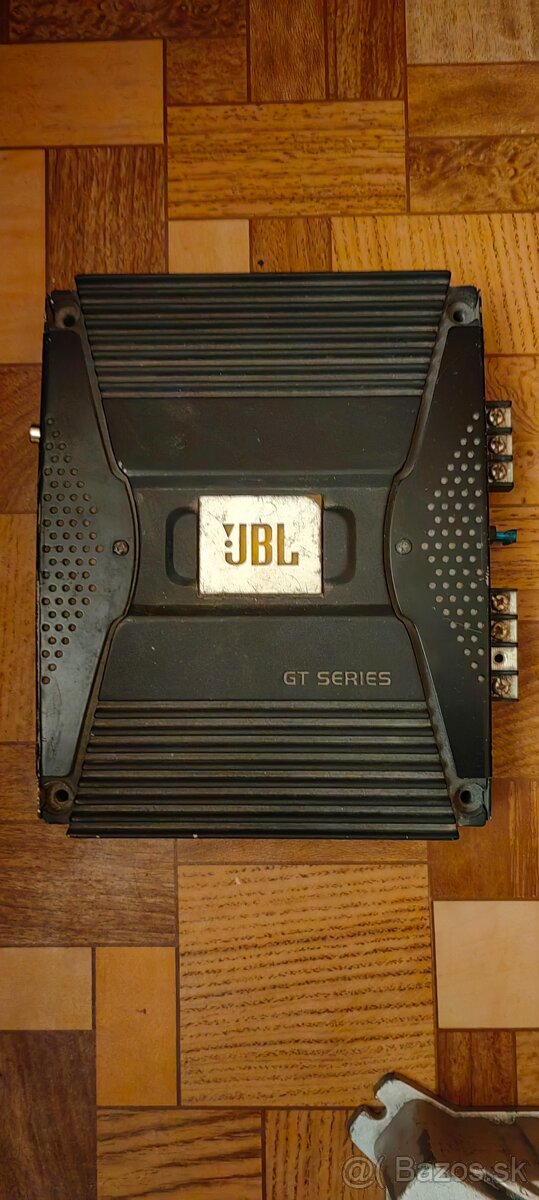 Predám Zosilovače - 4