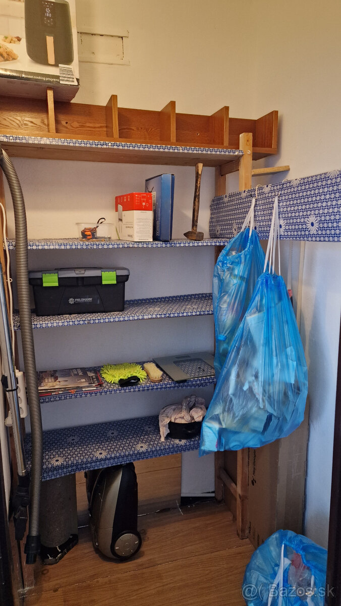 Prenajmem zariadeny 1i byt v BB - 4