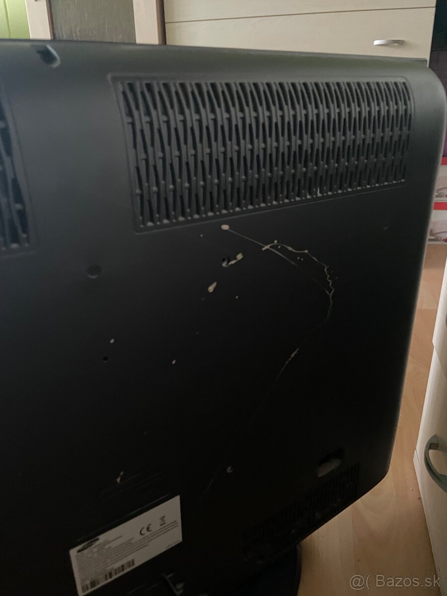 Televízor Samsung - 4