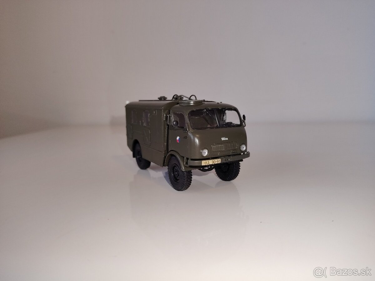 Tatra 805 1:43 - 4