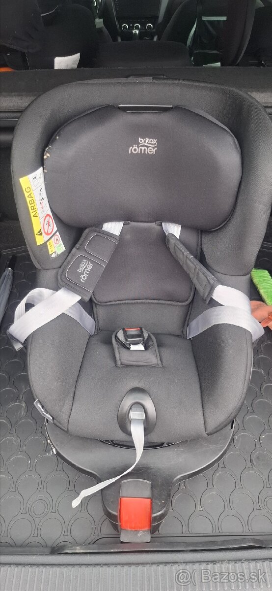 Britax Romer Dualfix M i-size - 4
