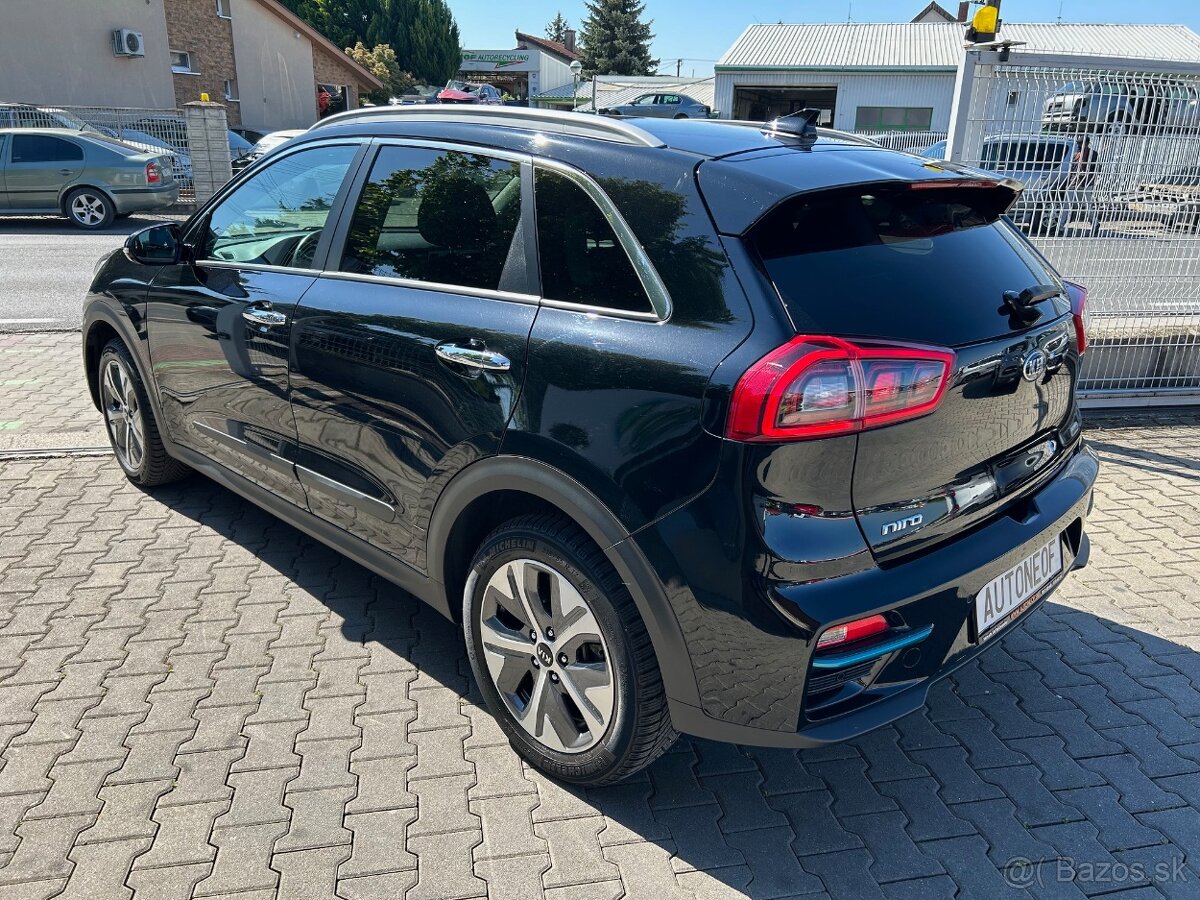 KIA e- Niro Premium Business 204ch 64KWh - 4