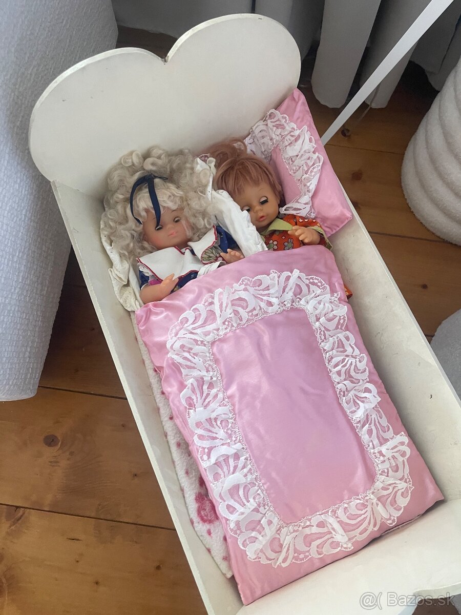 Retro kolíska + 2 bábiky - 4