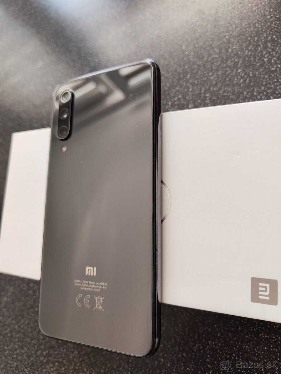 Xiaomi Mi 9 SE 6/64GB GLOBAL verzia - 4