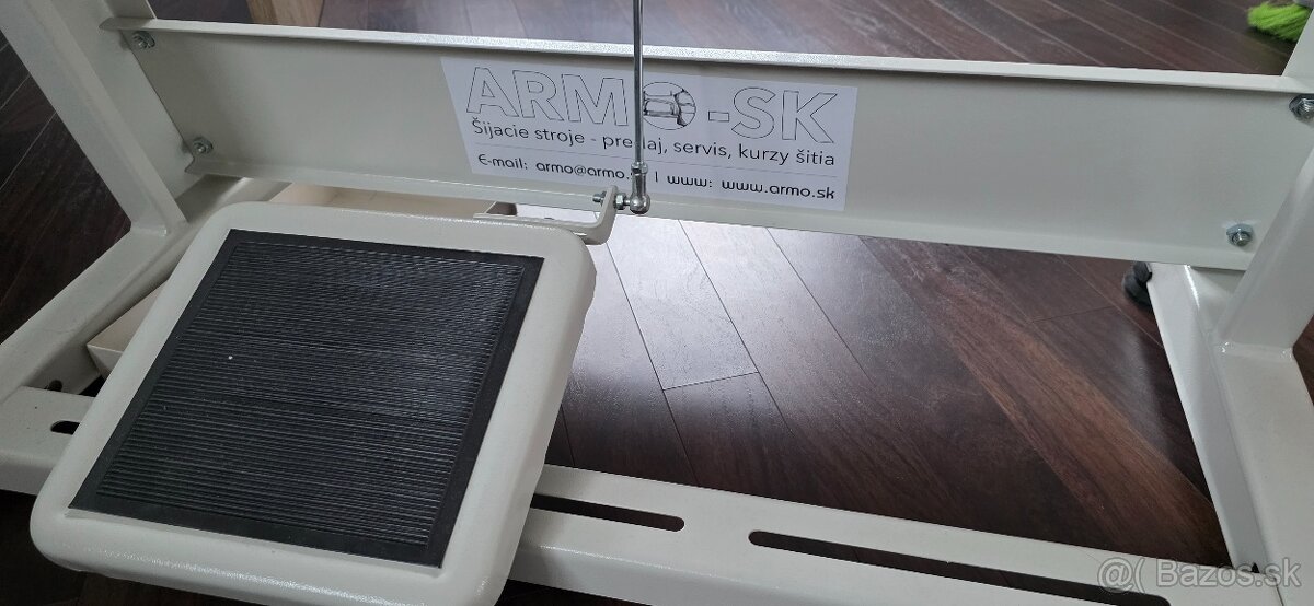 Šijaci priemyselný stroj Jack A5e - 4