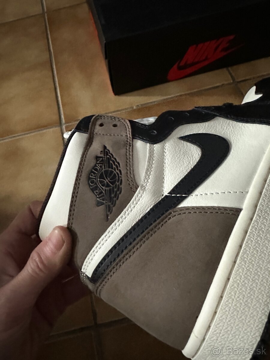 Nike Jordan 1 dark mocha - 4
