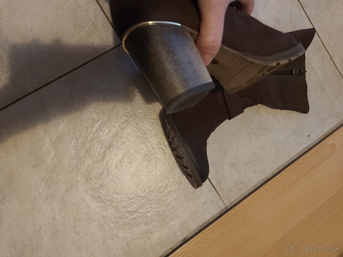 Predám dámske čižmy - 4