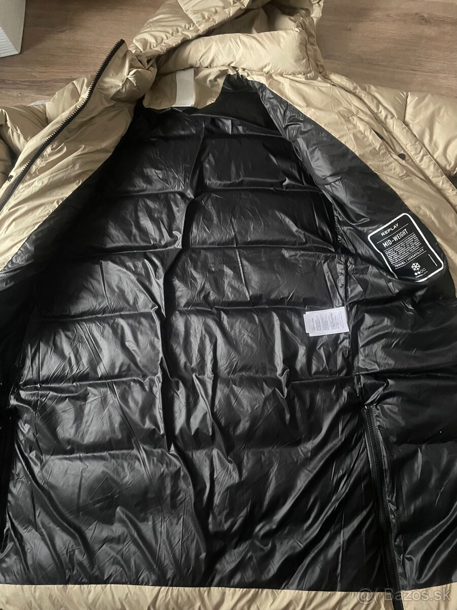 Dámsky kabát vel.M - 4