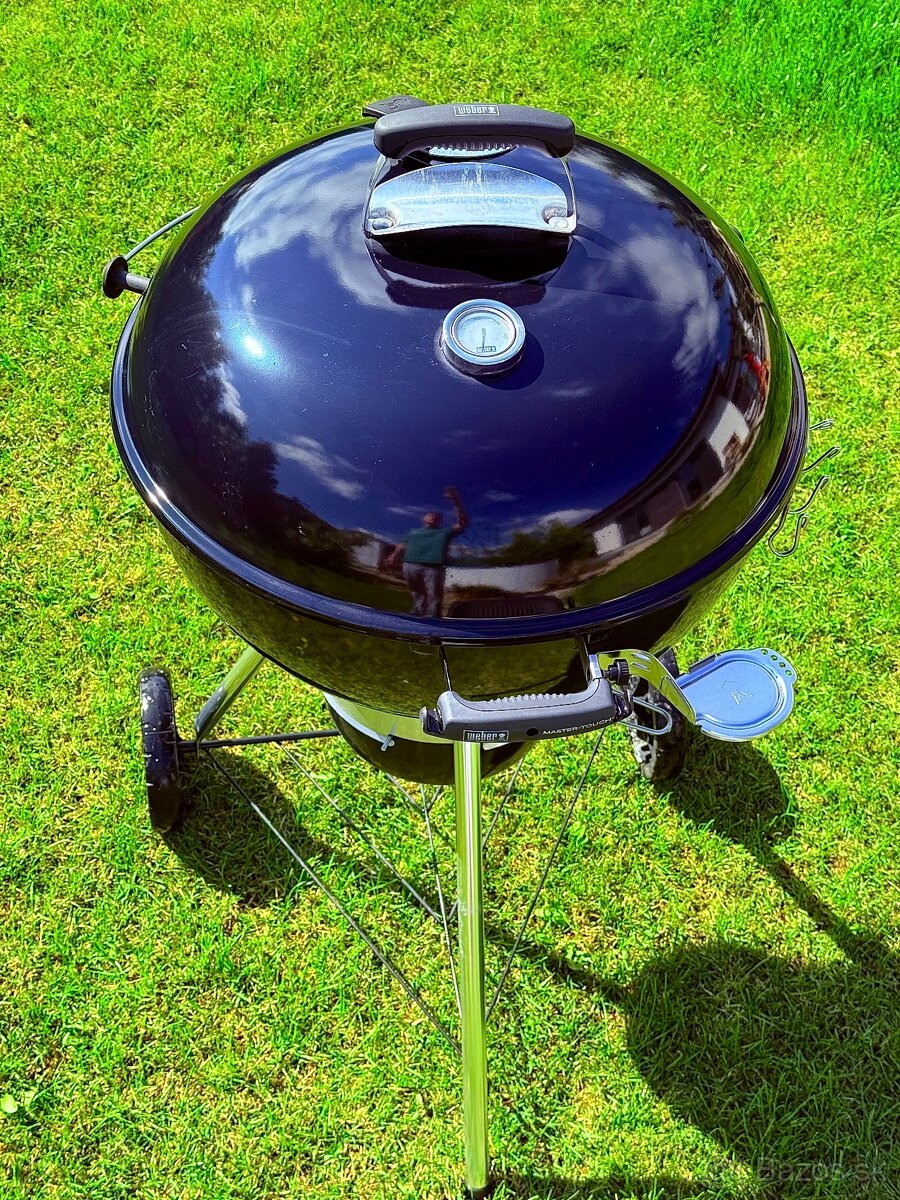 Weber Master-Touch 57 cm – STAV AKO NOVÝ + Full výbava - 4