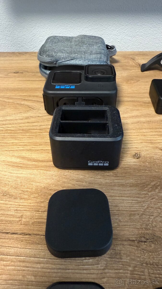 GoPro Hero 10 BLACK + prislusenstvo - 4