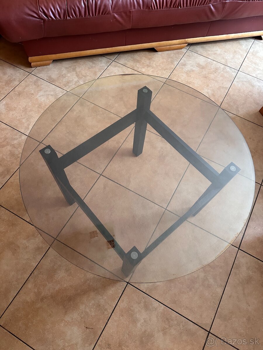 Okrúhly konferenčný stolík priemer 80cm - 4