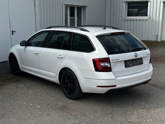 Škoda Octavia 3 Combi 2.0 TDI 110kW DSG - 4