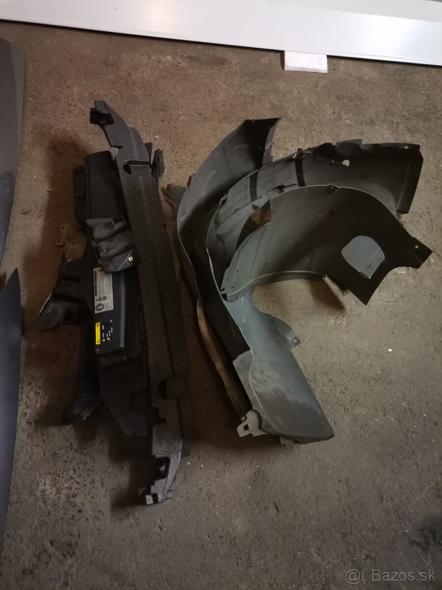 Seat leon 5F predok predna cast leon 3 - 4