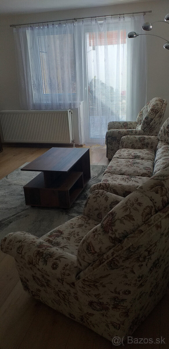 Prenájom bytu v rodinnom dome - 4