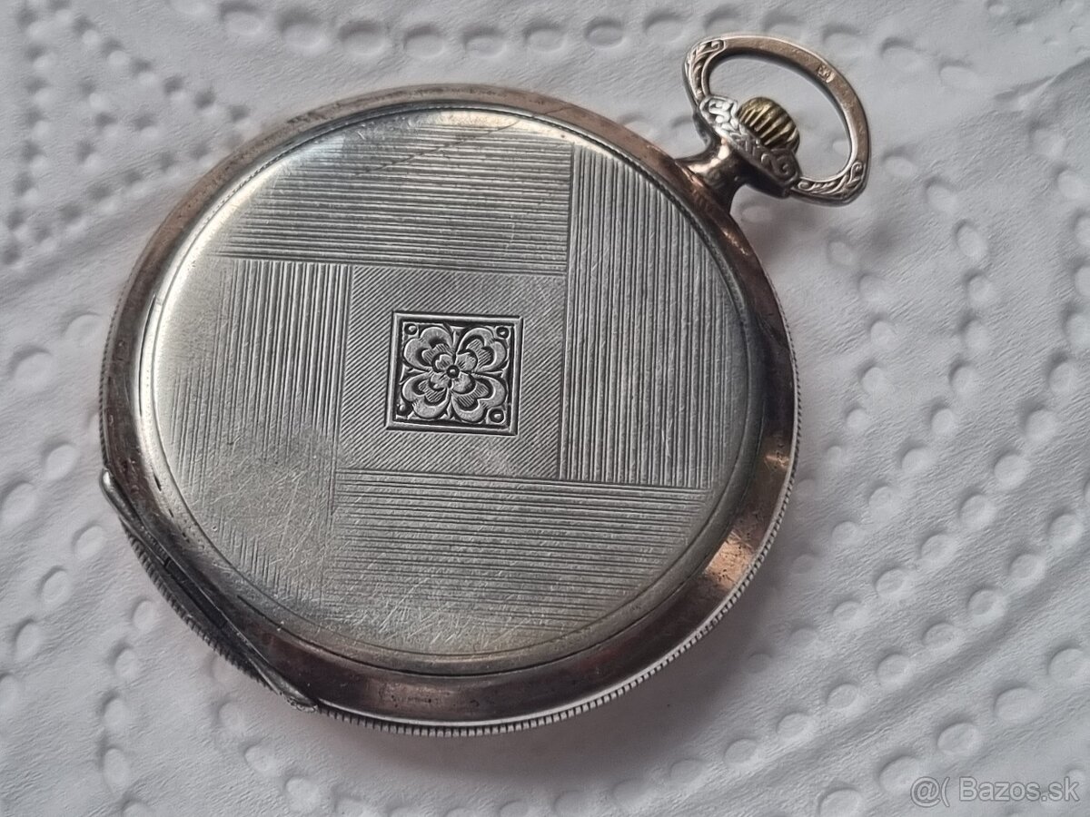 Strieborné, vreckové hodinky,Helvetia. - 4