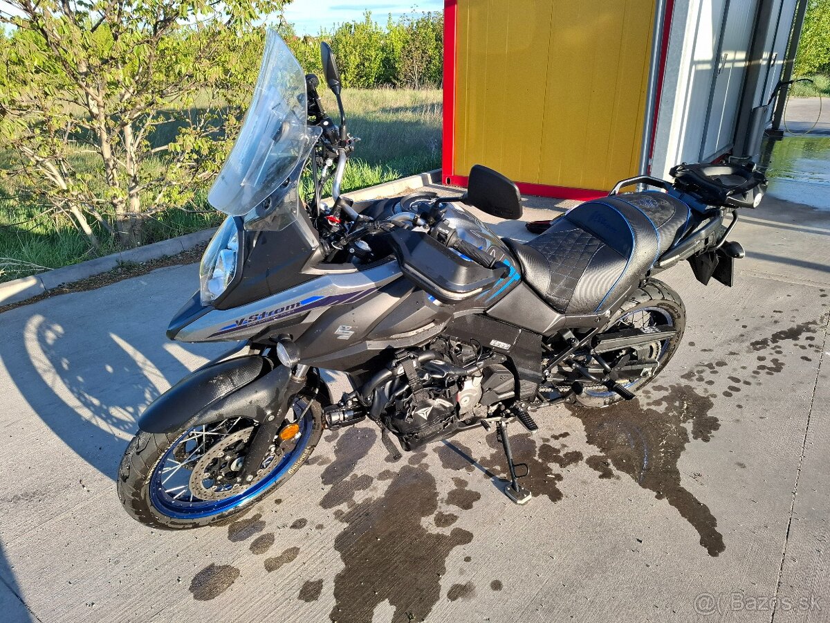 Suzuki DL 650 V-strom XT - 4