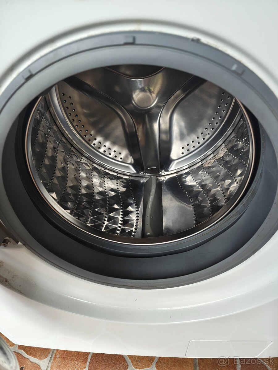 SAMSUNG 9kg eco bubble, add wash - 4