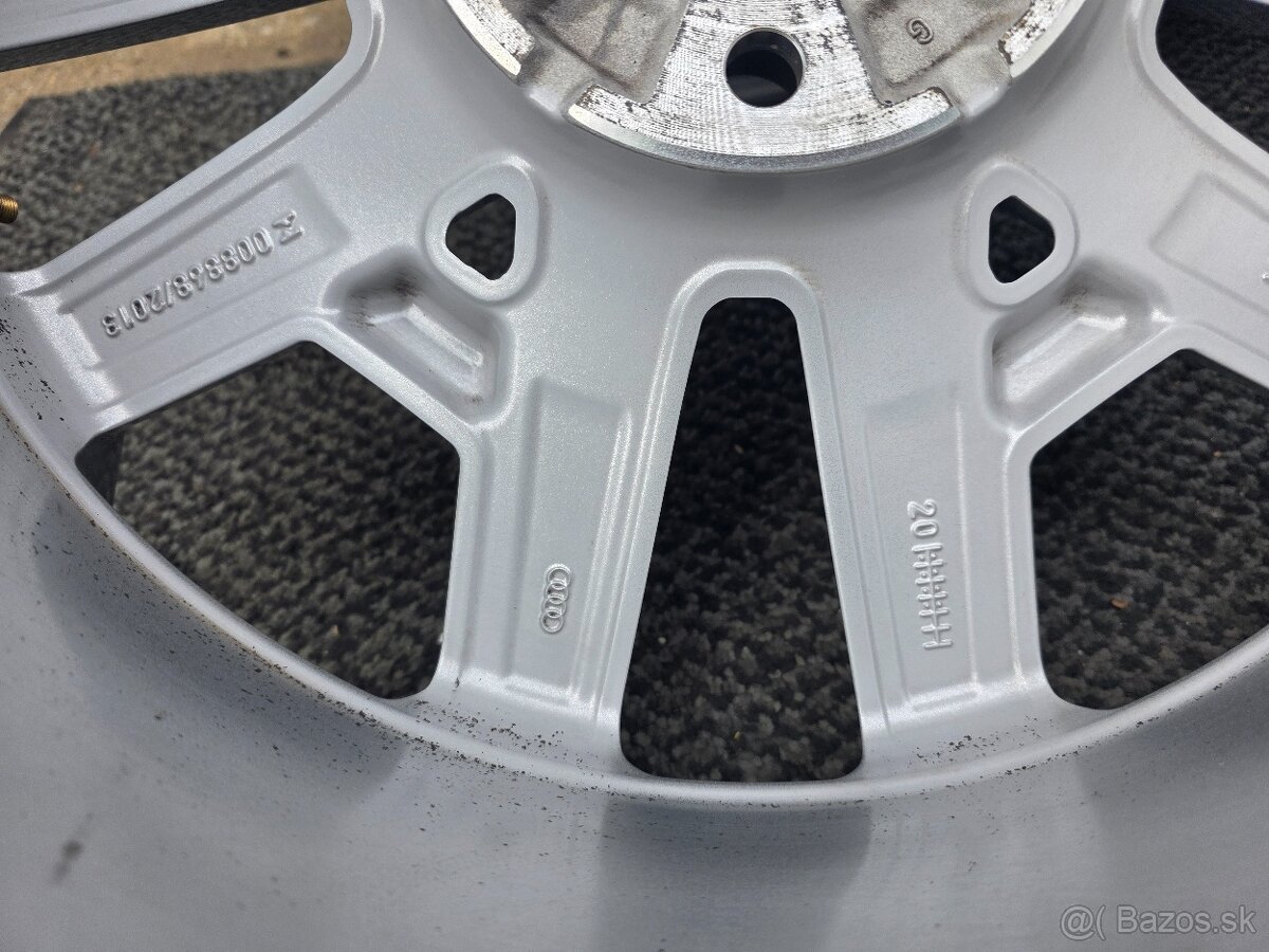5X112 R18 AUDI 8,0J ET45 - 4