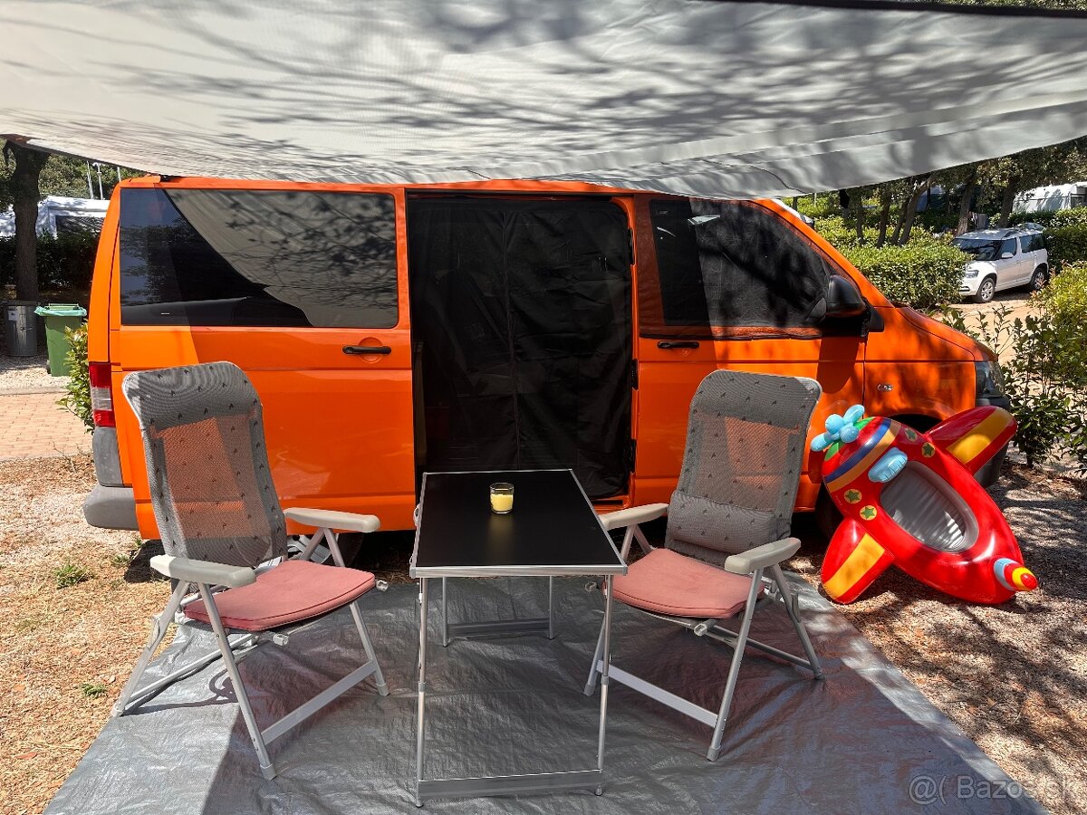 Auto karavan Volkswagen T5 - 4