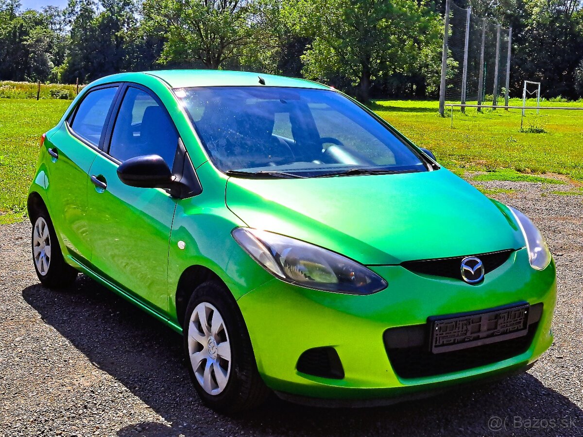 Mazda 2 1.3i 55kw,r.v.2010,po STK - 4