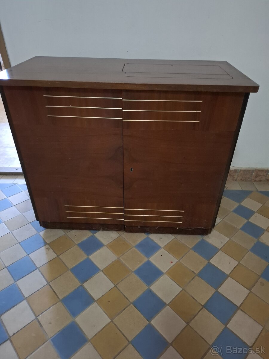 Šijací stroj Minerva - 4