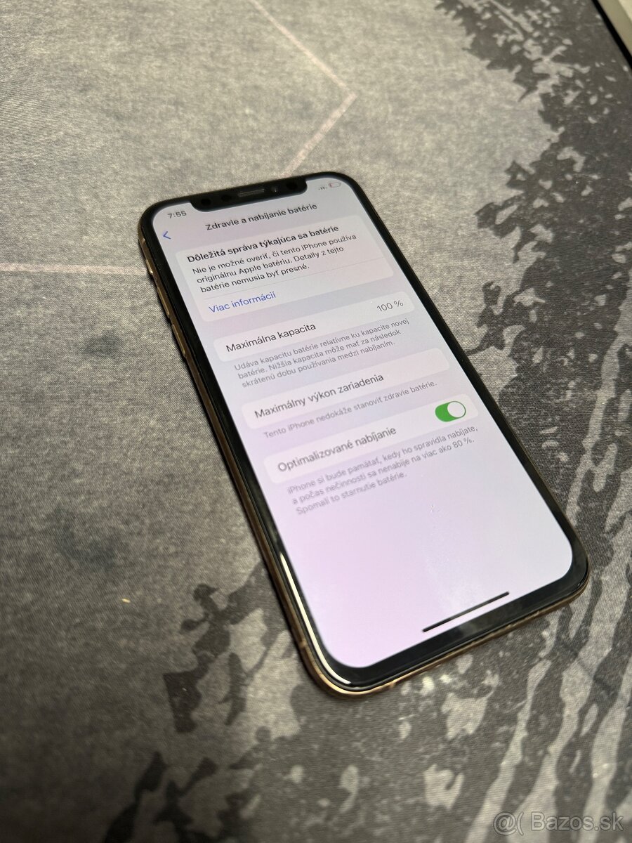 iPhone XS 64 GB Gold - 4