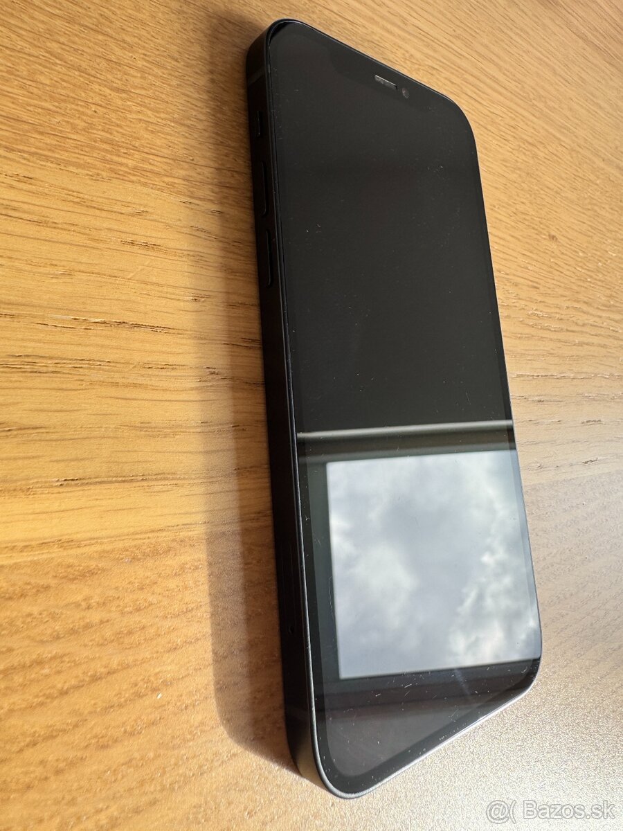 Apple iPhone 12 128Gb - 4