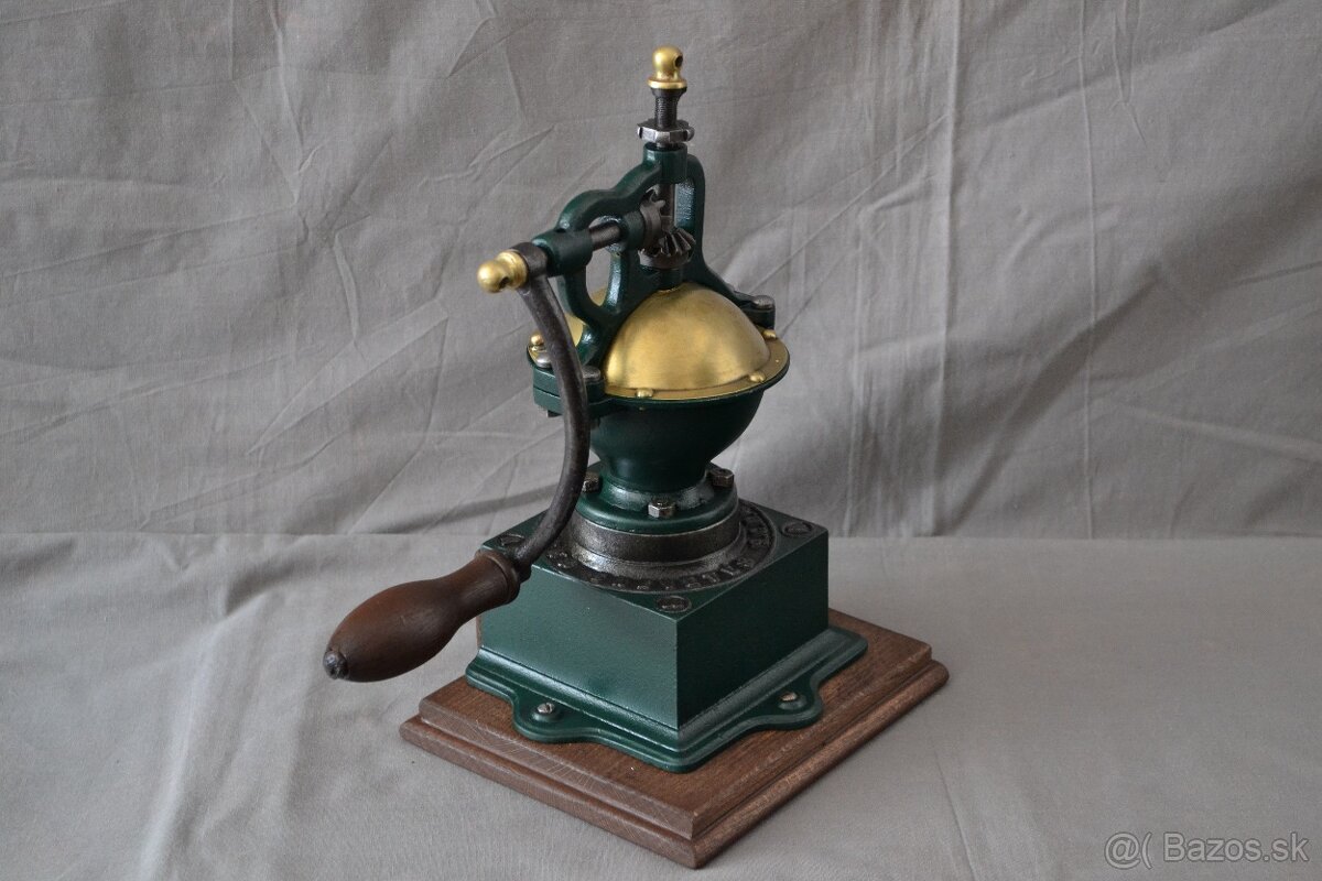 Mlynček na kávu Peugeot A 00 - 4