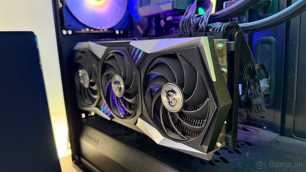 AMD Radeon RX6900XT GAMING Z TRIO 16G - 4