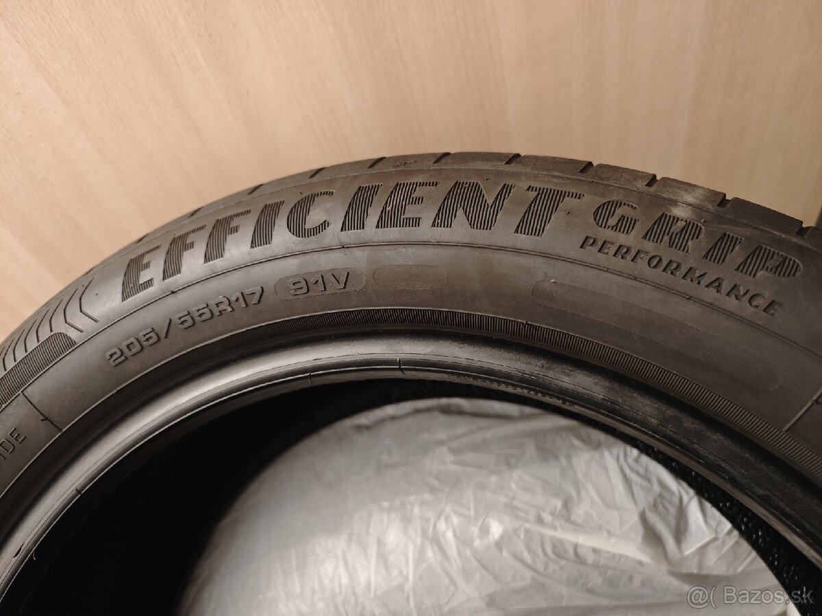 GoodYear 205/55 R17 - 4