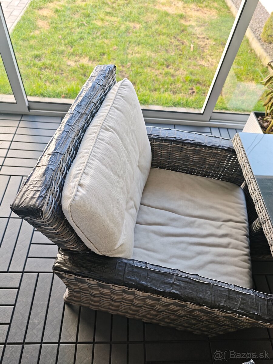 Predám ratanové sedenie - 4