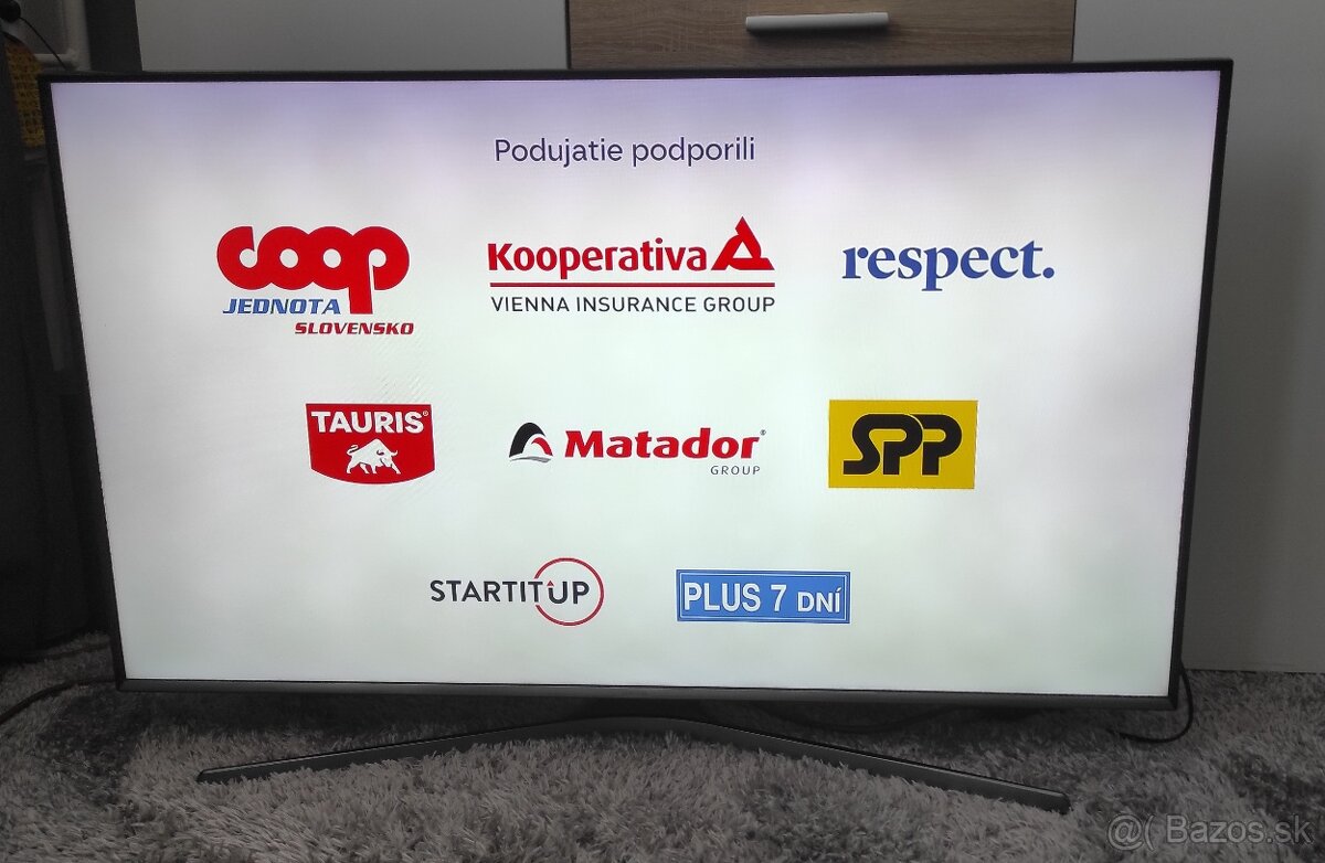 Predám 121cm SMART LED televízor Samsung 48" - 4