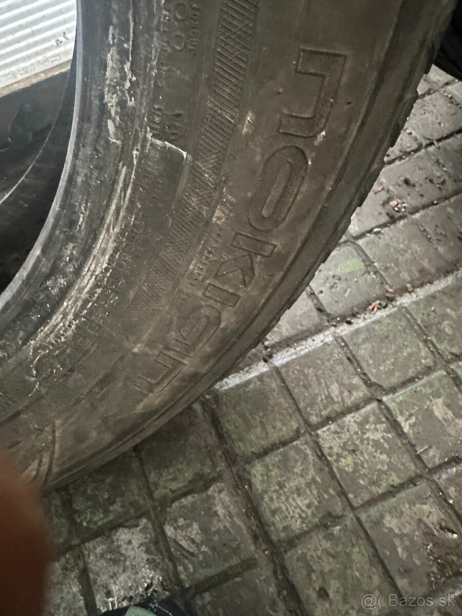 ZIMNÉ PNEU 225/65R17 - 4