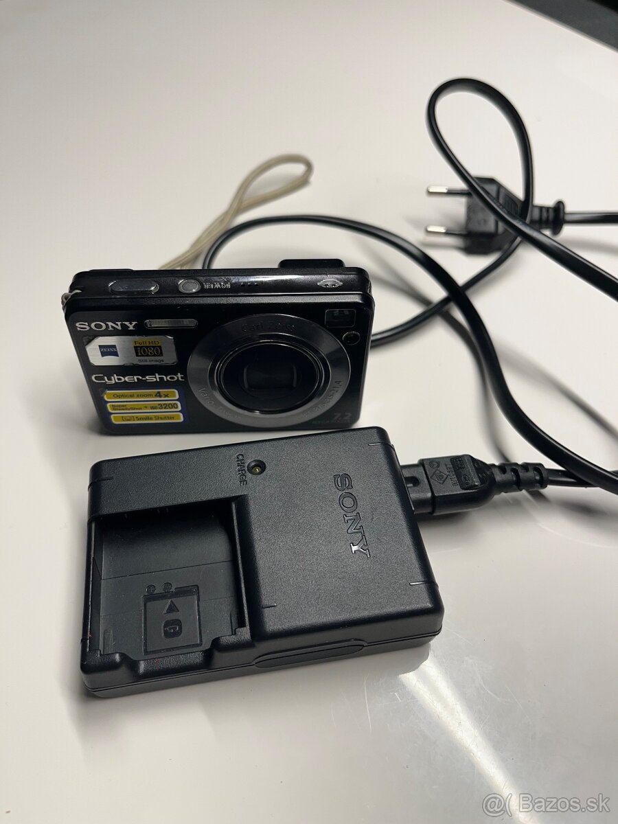 Sony Cyber-Shot - 4