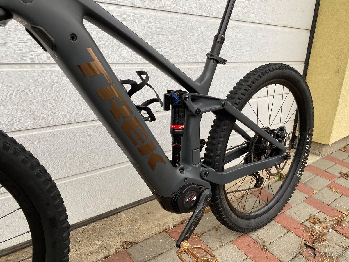 Karbónový Trek Rail 9.8 XT Project One - 4