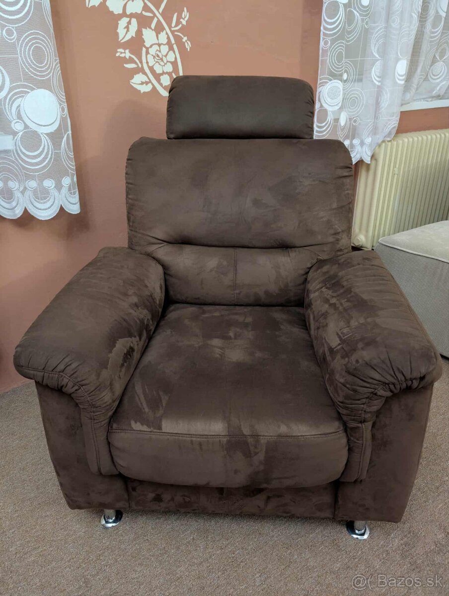 Pohodlný rozťahovací rohový gauč s kreslom - 4