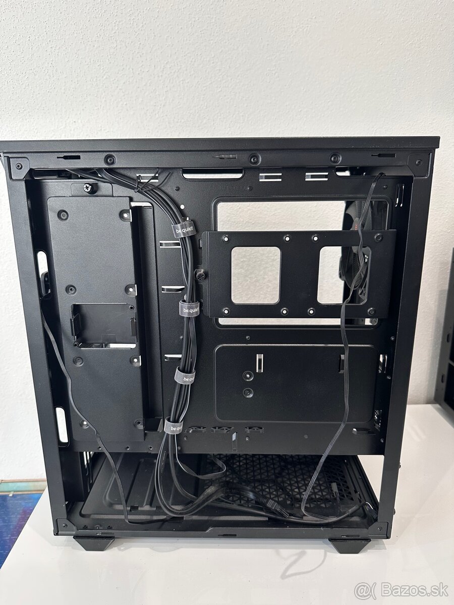 PC skrinka Be quiet Pure Base 500 odhlučnená - 4