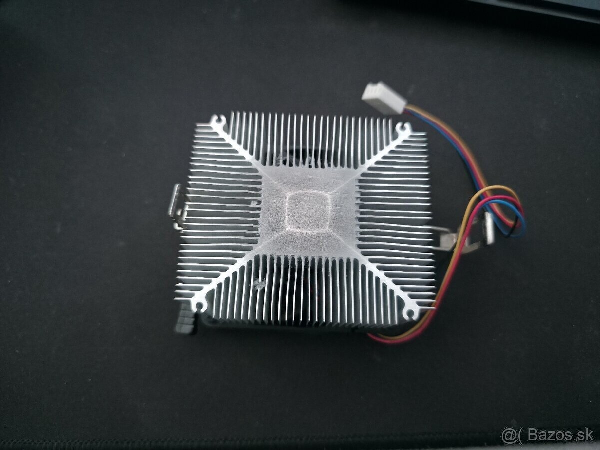 AMD Ryzen 3 3200G - 4