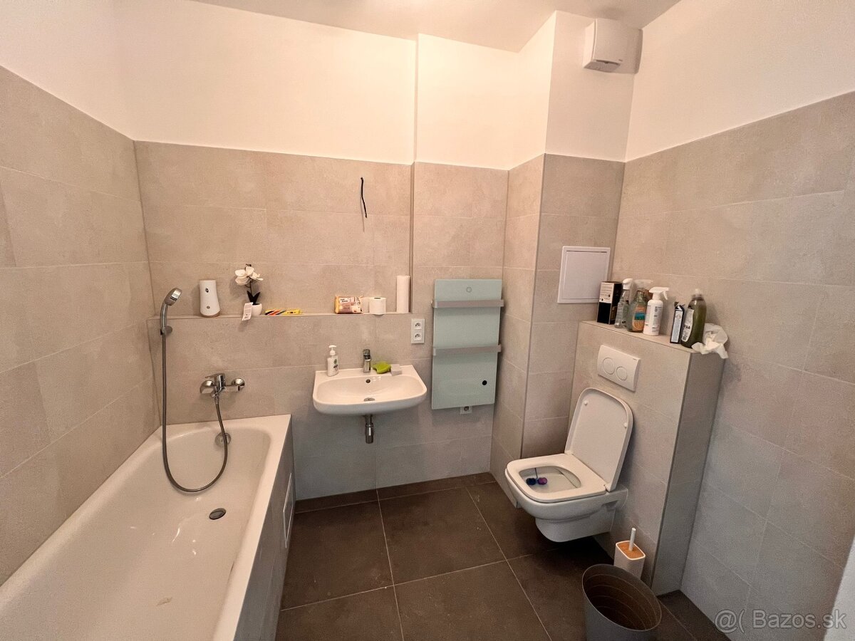 Moderný byt so záhradou Malacky - 4