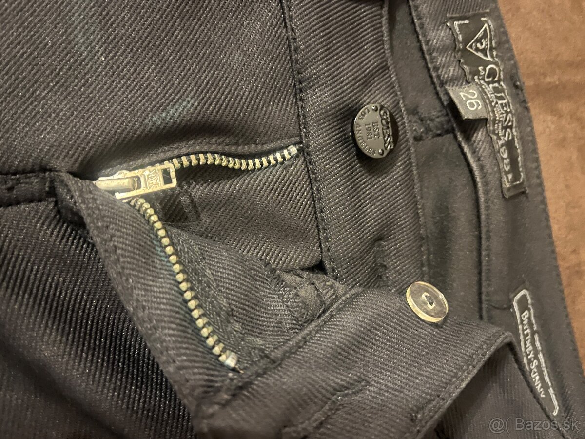 Dámske čierne GUESS nohavice - 4